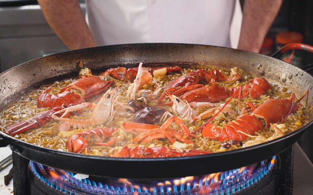 Fideuà de bogavante y cigalas